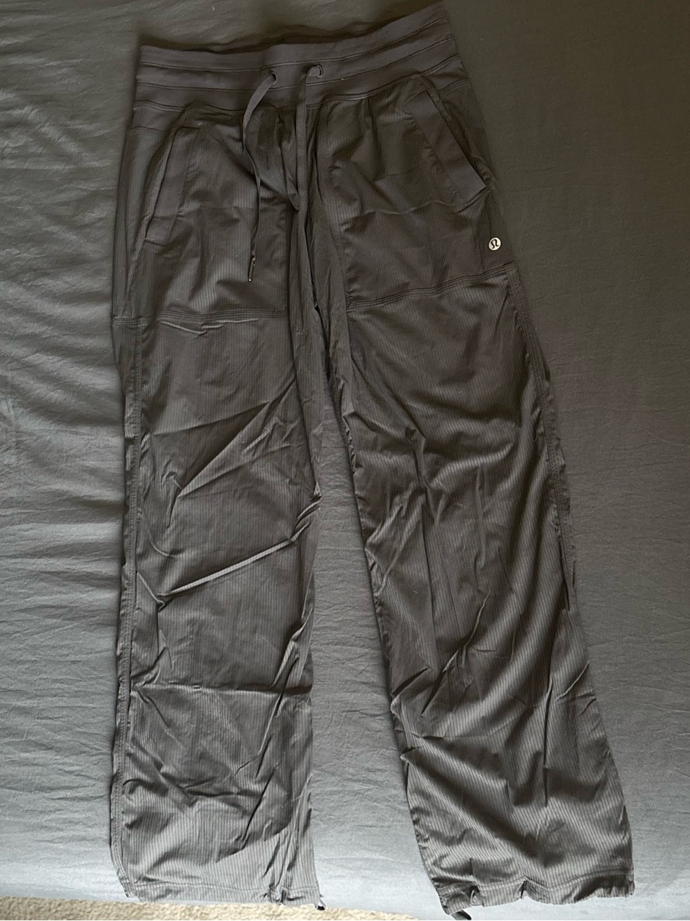 Sz 6 Lululemon Dance Studio Wide leg